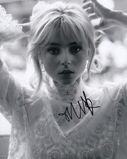 THOMASIN MCKENZIE signed autograph 20x25cm LAST NIGHT IN person autograph COA