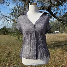 Vintage Y2k The Limited 100% Silk Short Sleeve Button Down Shirt Babydoll Medium