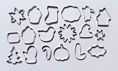 Lot of 18 Wilton Ann Clark Metal Cookie Cutters Various Themes Styles & Sizes
