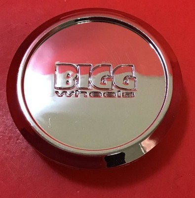 ONE USED BIGG Wheels Custom Wheel Center Cap 2 1/2 CAP982K62 Chrome /11364
