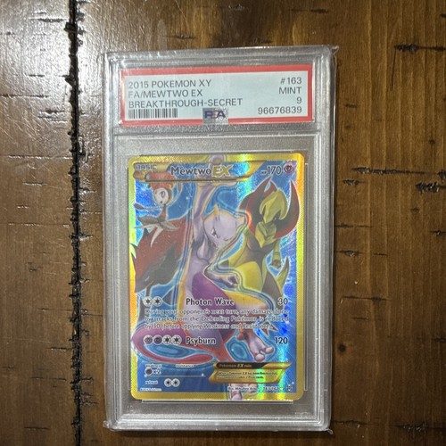 Mewtwo EX Breakthrough Secret Rare Holo Full Art 2015 163/162 PSA 9