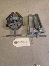 2 Jaw Small Parts Gear Bearing Battery Post Puller Pair Lot Used