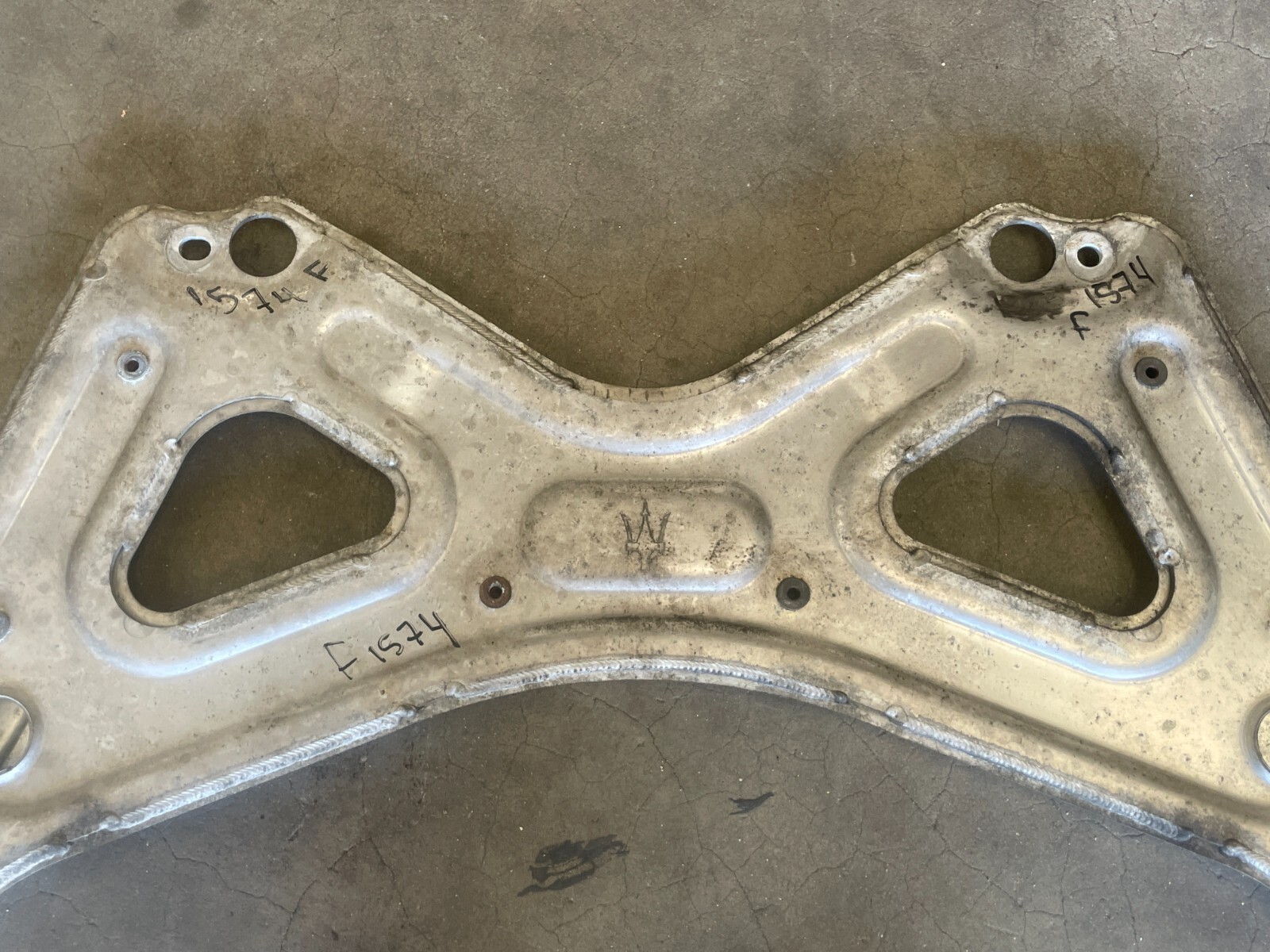 2014-2017 Maserati Quattroporte GTS Front Subframe Crossmember Brace 1574 OEM