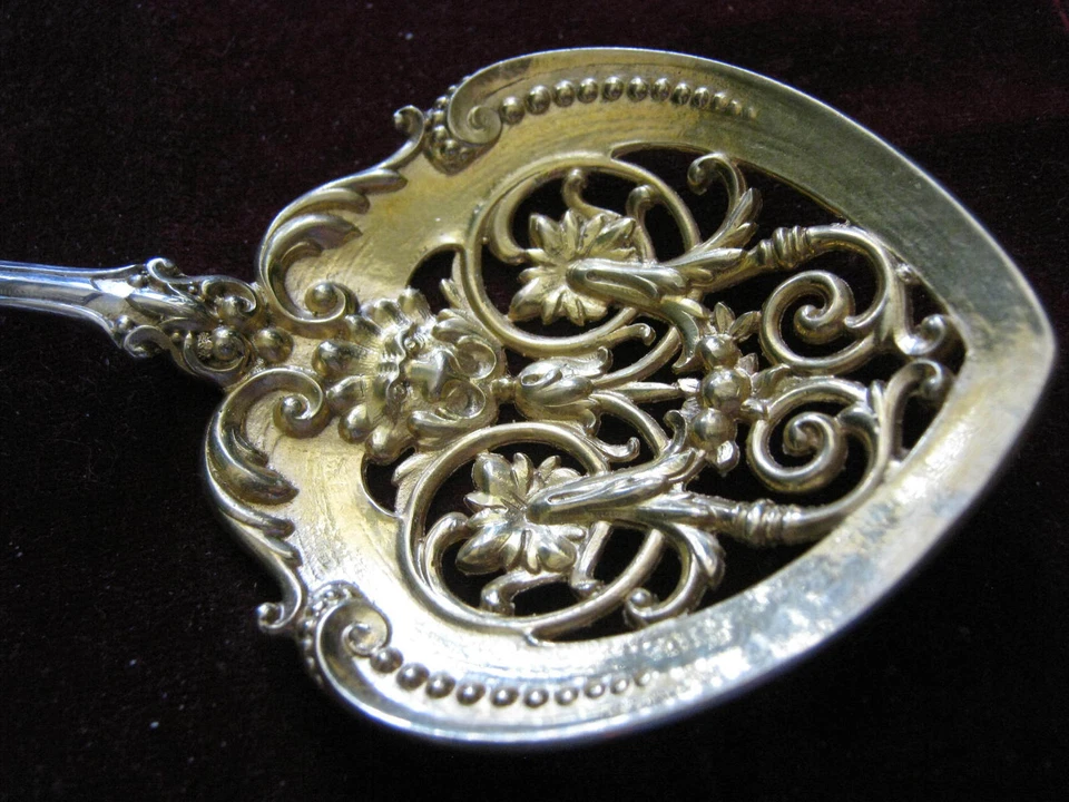 Máscara de león gárgola perforada GORHAM H46 ORO Vermeil Sterling H46 5 1/8" ¡LQQK! Foto 3 de 4