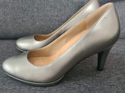 NATURALIZER ECHTLEDER DAMEN PUMPS SILBER GR.36,5  - NP 139,90  - NEU