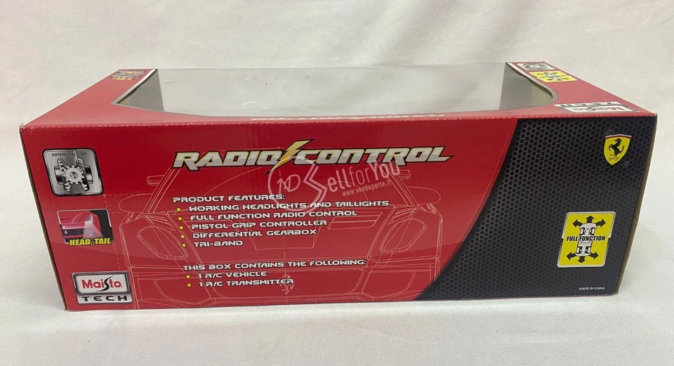 Macchina telecomandata Ferrari FXX K Radio Control Maisto Tech scala 1/14 8+ - Immagine 3 di 4