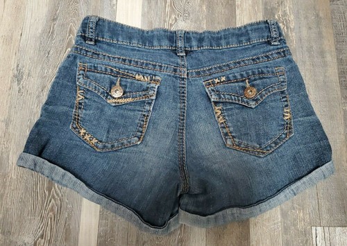 Mudd Blue Denim Cuffed Shorts Juniors Size 14 (26) - Picture 2 of 4
