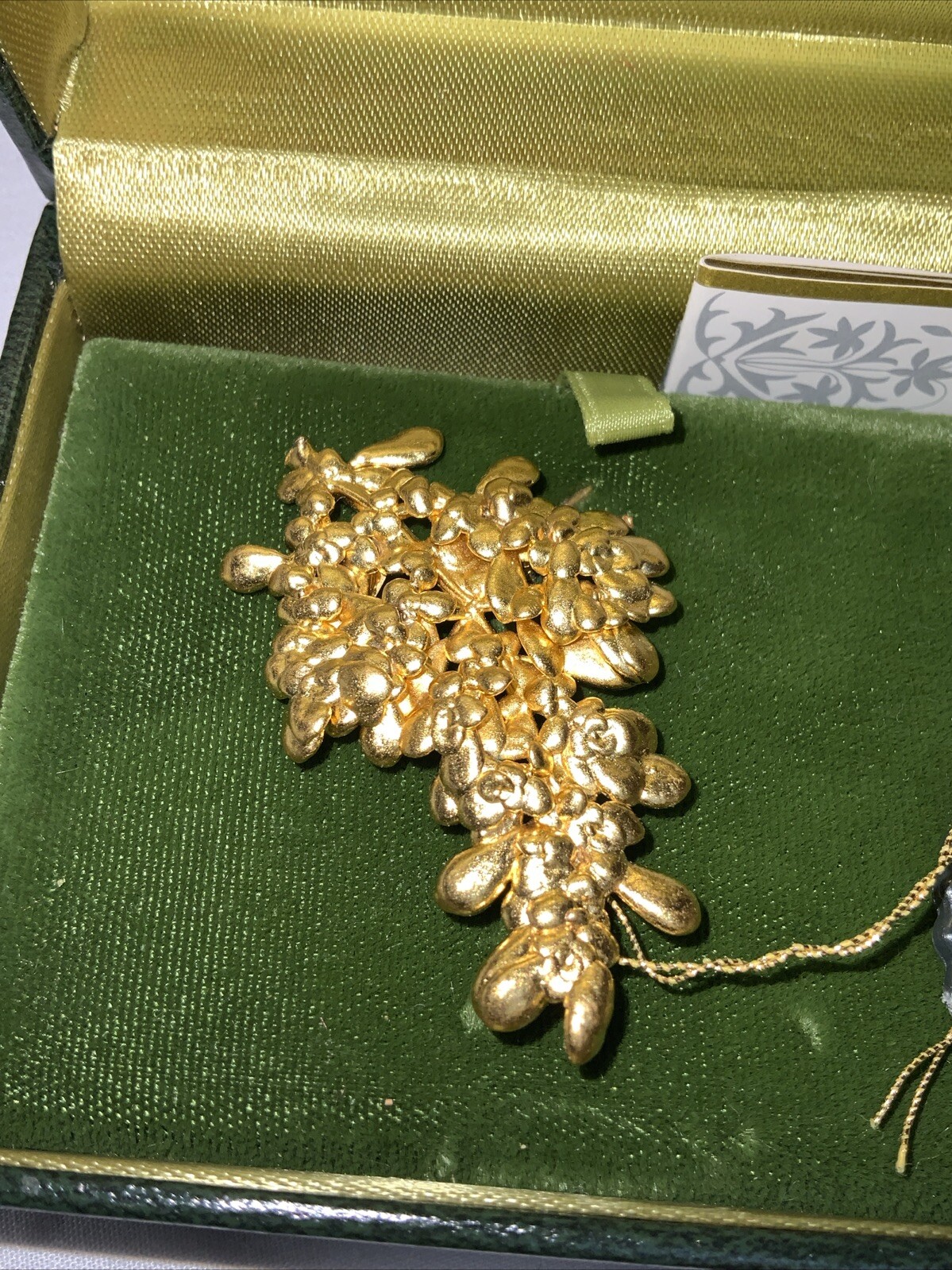 Picture 2 of 6
