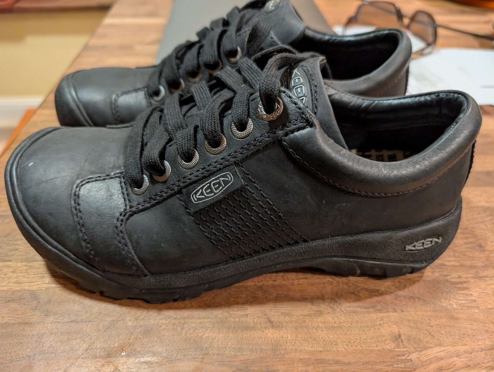 Scarpe Keen Austin uomo 8 nere basso profilo escursionismo passeggio pelle Oxford casual