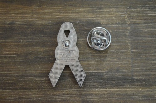 Cardinals Pink Ribbon Pin Brooch Silver Tone Enamel 2007 Fan Support Lapel Bag - Picture 3 of 5