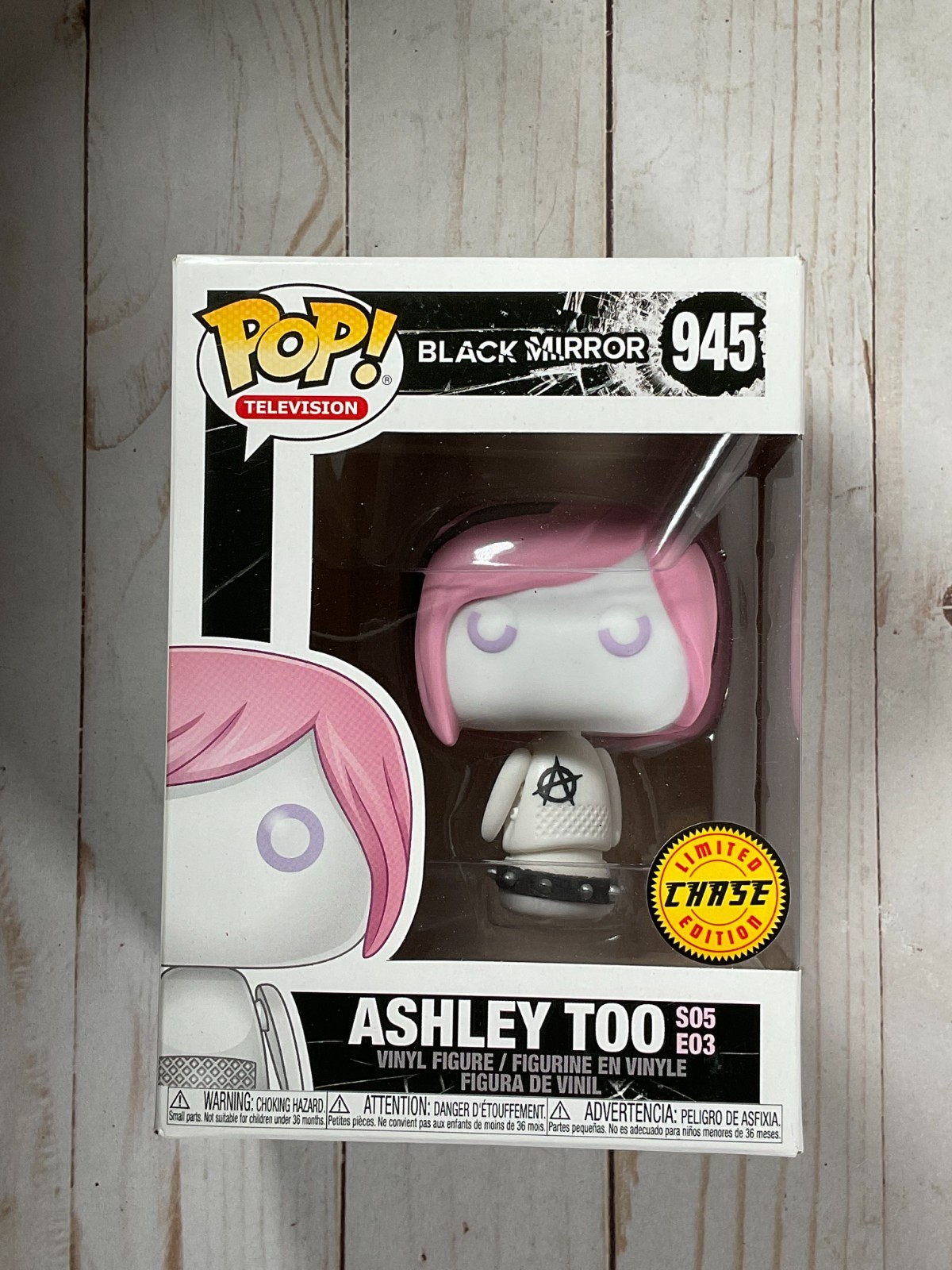 Funko Pop! Televisión Black Mirror Ashley Too #945 Edición Limitada Chase H4
