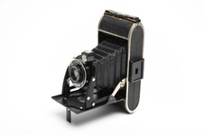 Voigtl nder Bessa Folding camera w/Voigtar 10.5cm f7.7 lens, Works, Nice Vintage