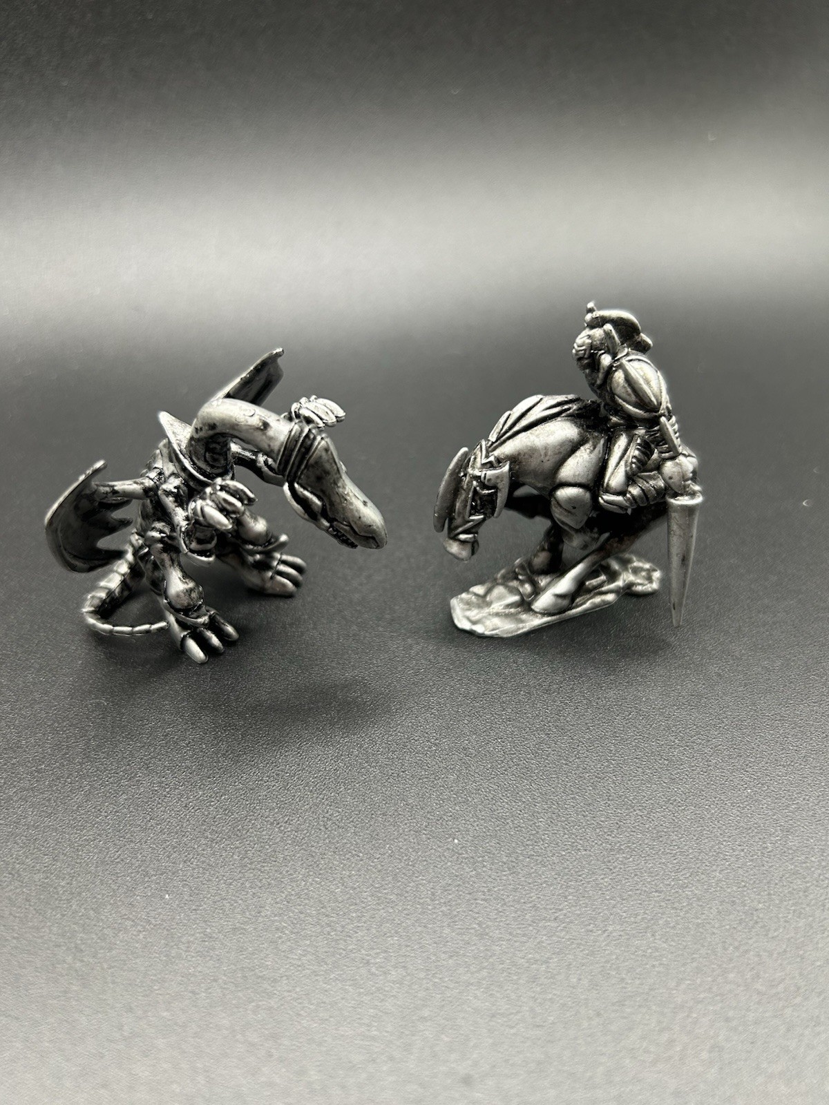 Yu-Gi-Oh Silver Gaia/Blue-eyes White Dragon 2" Mini Figures Lot