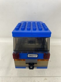 LEGO 60117 CITY: Van & Caravan Complete Retired 2016 Minifigs And Dog No Manual