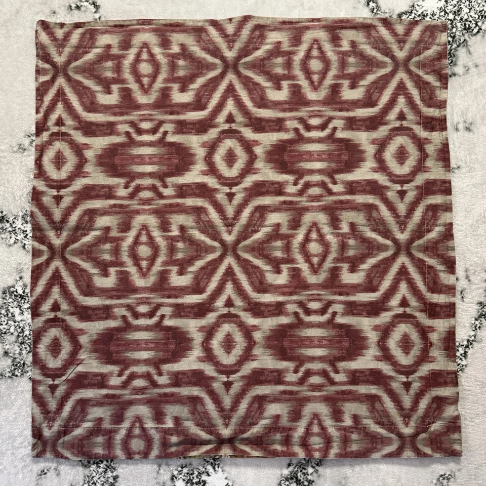 Edredón reversible Pottery Barn King Angelina Ikat Jacquard 3 fundas de almohada Foto 3 de 4