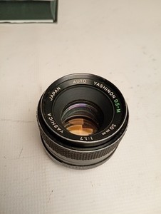 M42 YASHINON DS-M 50mm f/1.4 YASHICA * EXCELLENT VIEW PICTURES + CAP + FILTER
