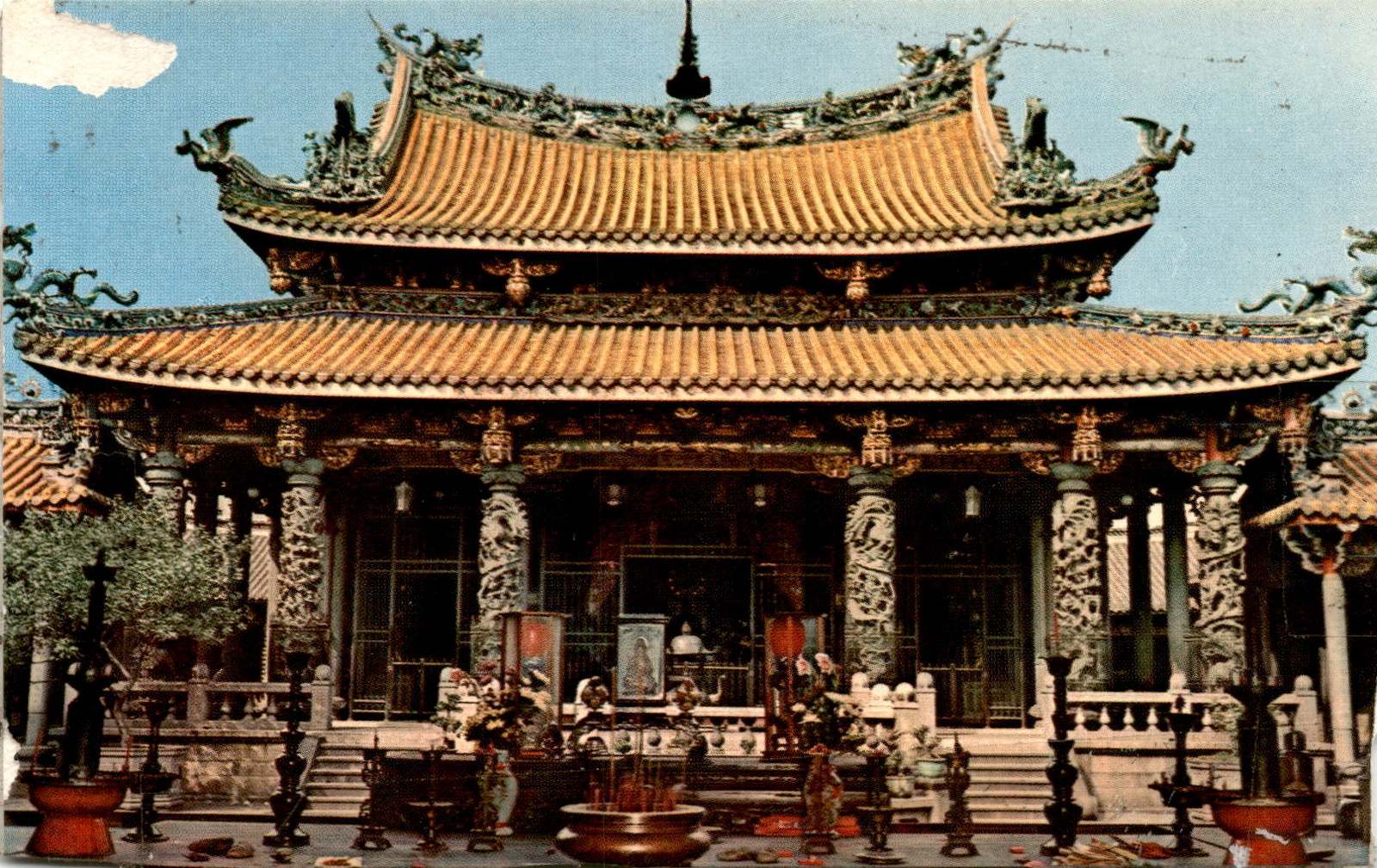 Buddhist Lung Shan Temple, Goddess of the Sea, James C. Wu, Taiwan. Postcard