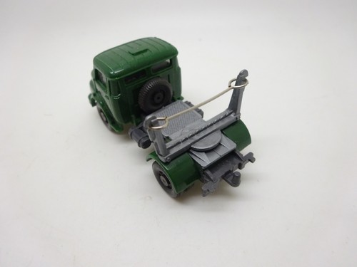 Wiking: MB L 1413 Tractor from the Timber Transporter, Leaf Green (GK8) - Picture 2 of 3