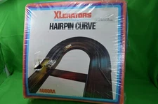 Aurora XLerators Slotless Electric Hairpin Curve,Banked,2716,New in Damaged Box