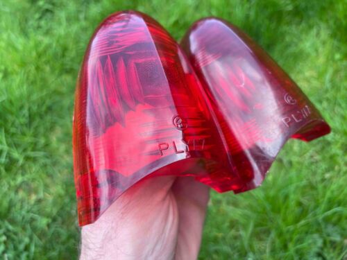 Pair 1954 Plymouth Tail Light Lamp Lenses PLYAZ Mopar Parts Cranbrook Belvedere - Foto 2 di 16