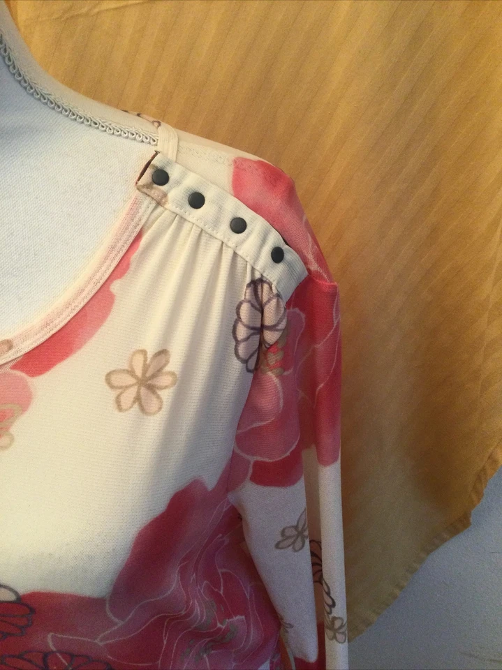 Kenneth Cole Mujer Precioso Top Floral Ligero Talla XL Foto 4 de 4