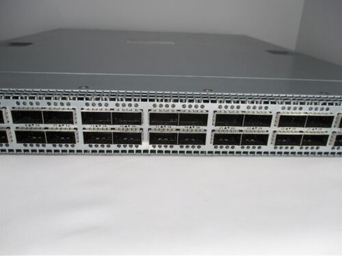Celestica DX010 32 Port 100G QSFP28 ONIE Switch with rack ears 2 PSU Sonic - Picture 3 of 14