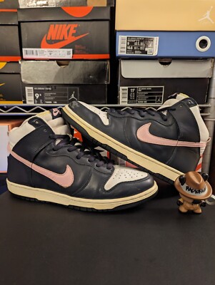 Size 10.5 - Nike Dunk Pro SB High Shy Pink