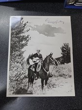 Gene Autry Actor Signed 8 x 10