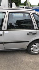 Porte arrière et accessoires Volvo 440