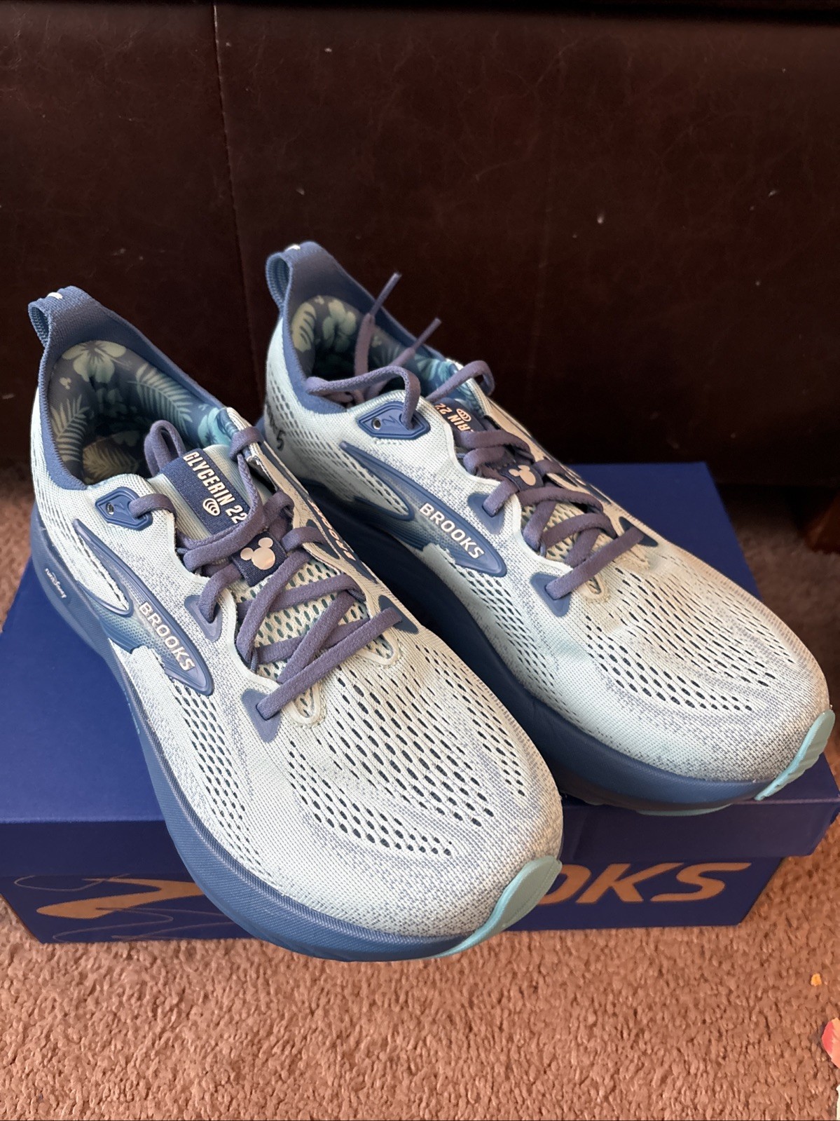 2026 runDisney WDW Marathon Brooks Glycerin 22 Stitch  Women's 8.5 NIB