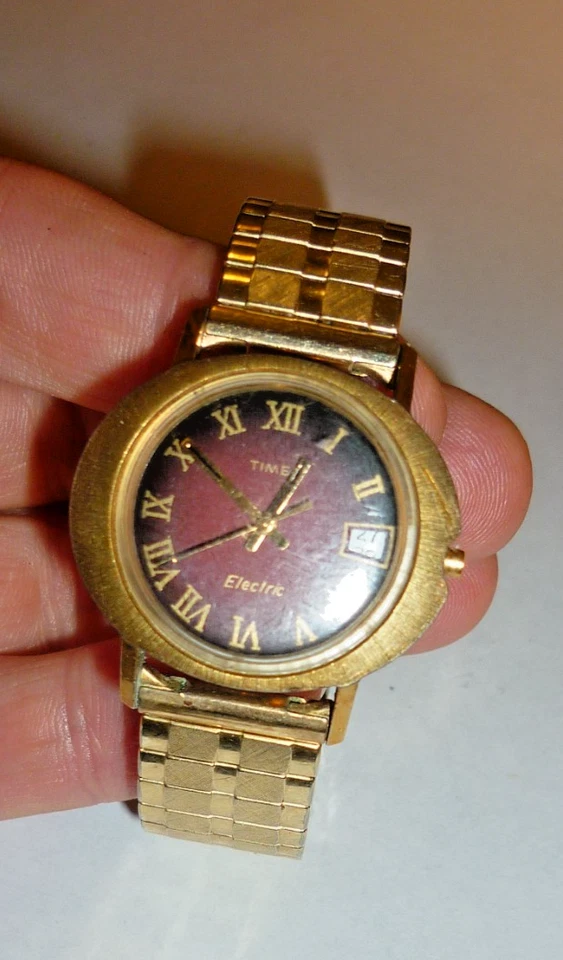 Винтажные электрические наручные часы TIMEX Brown Face Champion 1/20 10k GF эластичный ремешок - Изображение 2 из 4