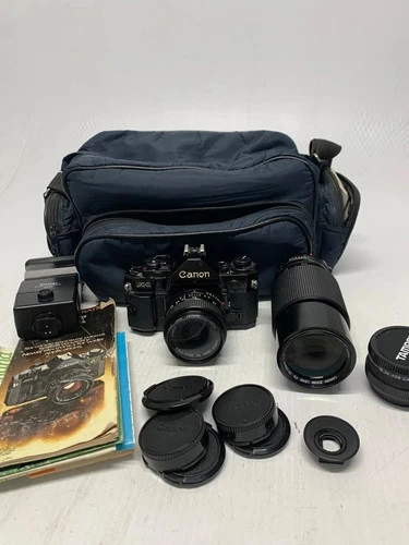 Canon A-1 A1 Film Camera with Canon Zoom Lens FD 70-210 mm/Case FREE SHIPPING