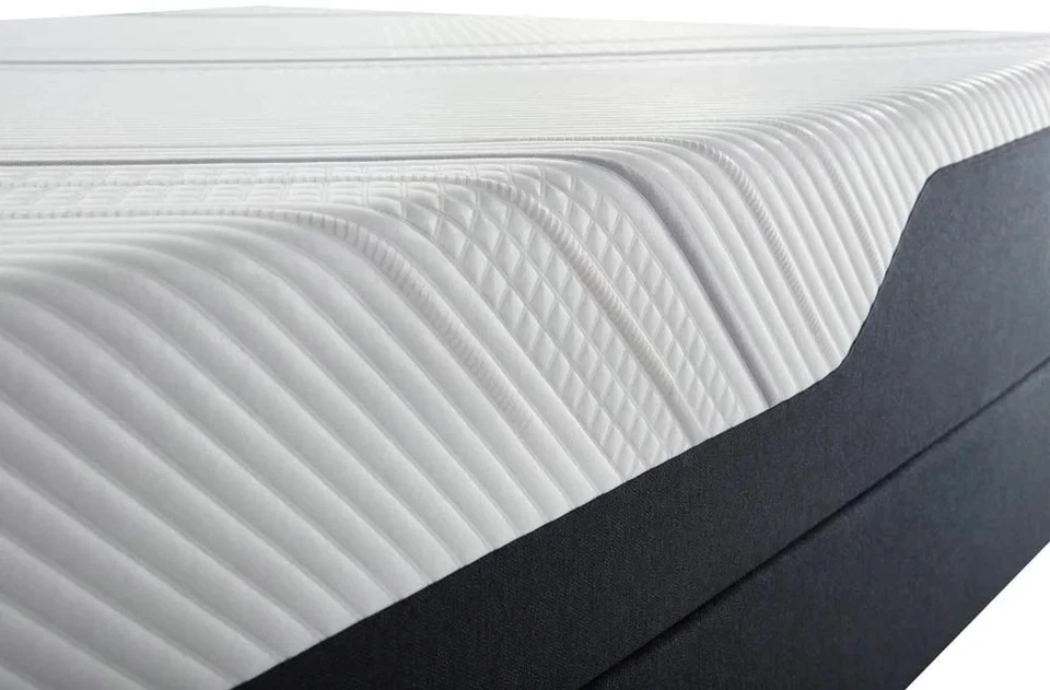 icomfort by Serta hybrid queen size mattress - white  - Image 2 of 4