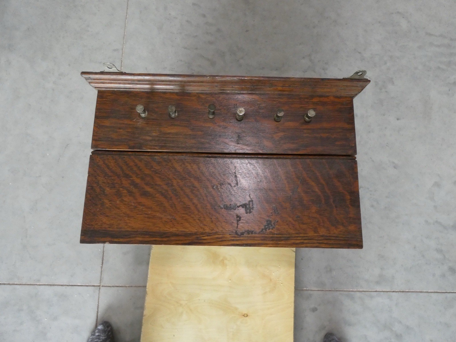 Antique Victor shock therapy device  Very good condition. As is untested.