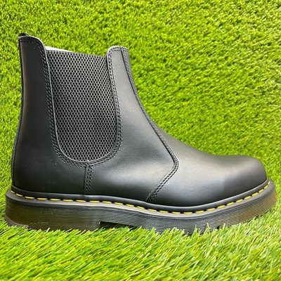 Dr. Martens 2976 SR Mens Size 11 Womens 12 Black Classic Leather Chelsea Boots