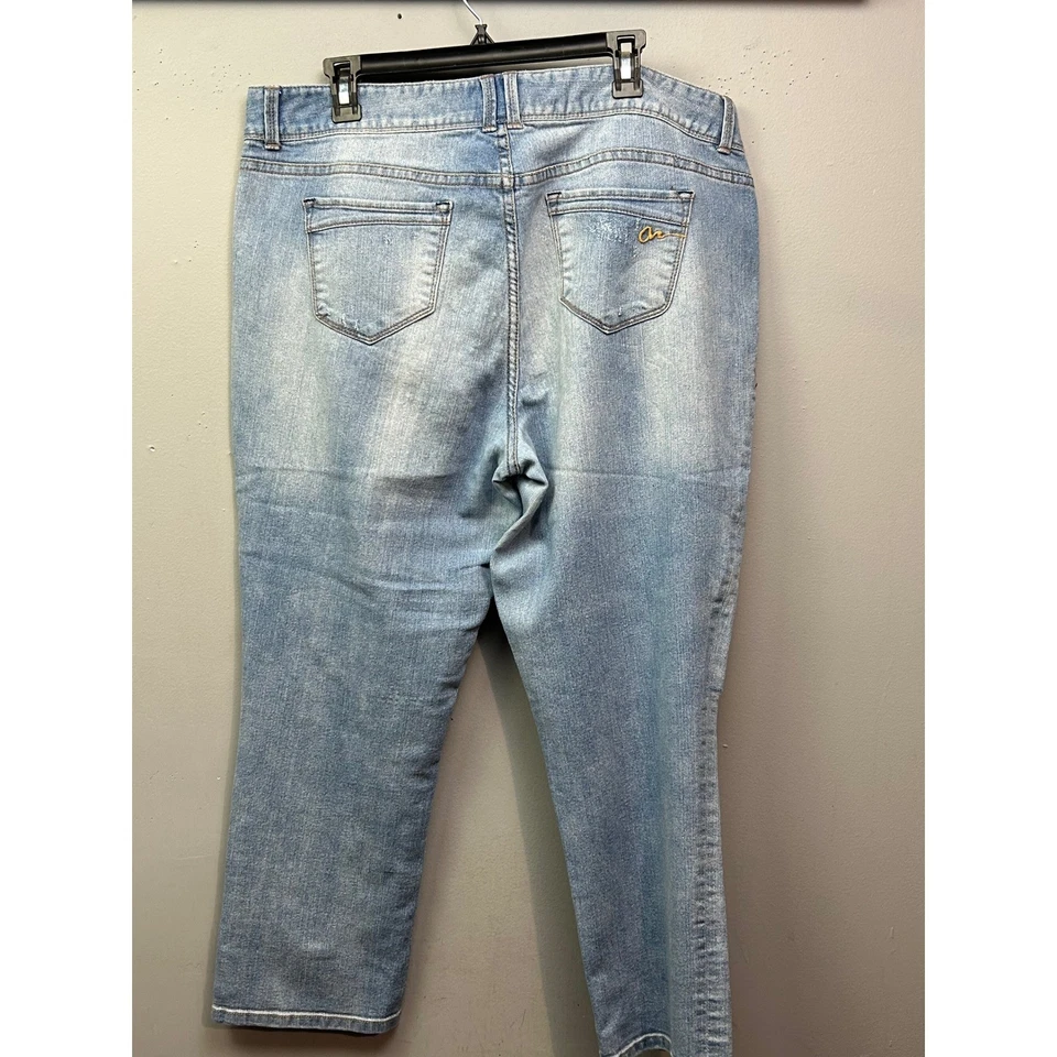 Pantalones de mezclilla al tobillo American Rag rasgados desgastados azules para mujer talla grande 16W Foto 2 de 4