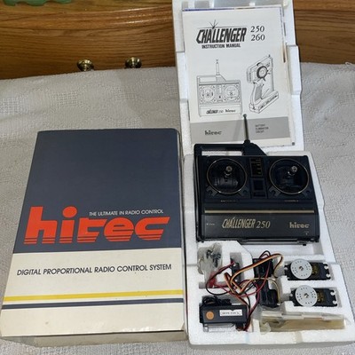 Hitec - ''Vintage'' Challenger 250 Radio System W/2 Servos & Receiver