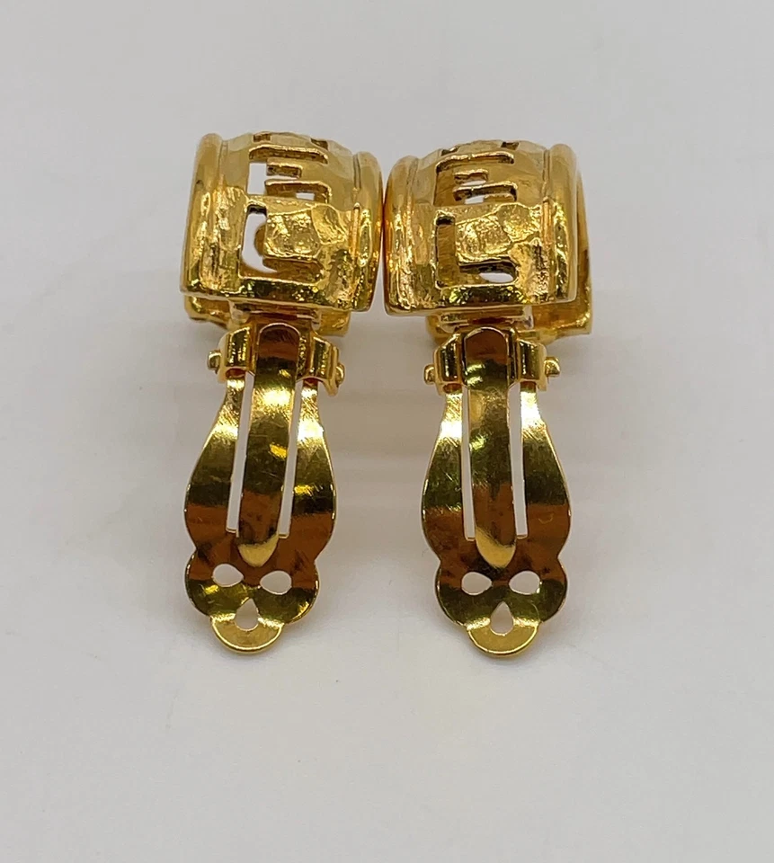 Authentischer Chanel Vintage Half-Hoop Katanuki Logo graviert mit Box SK030289 - Bild 3 von 4