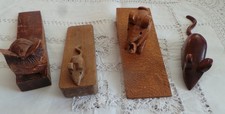 Quattro fermaporta vintage in legno 3 topi 1 gufo Chas G scultore legno grigio