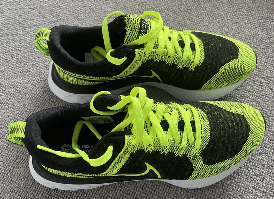 Nike React Infinity Run Flyknit 2 Volt Black Sequoia CT2357-700 - Image 2 of 4