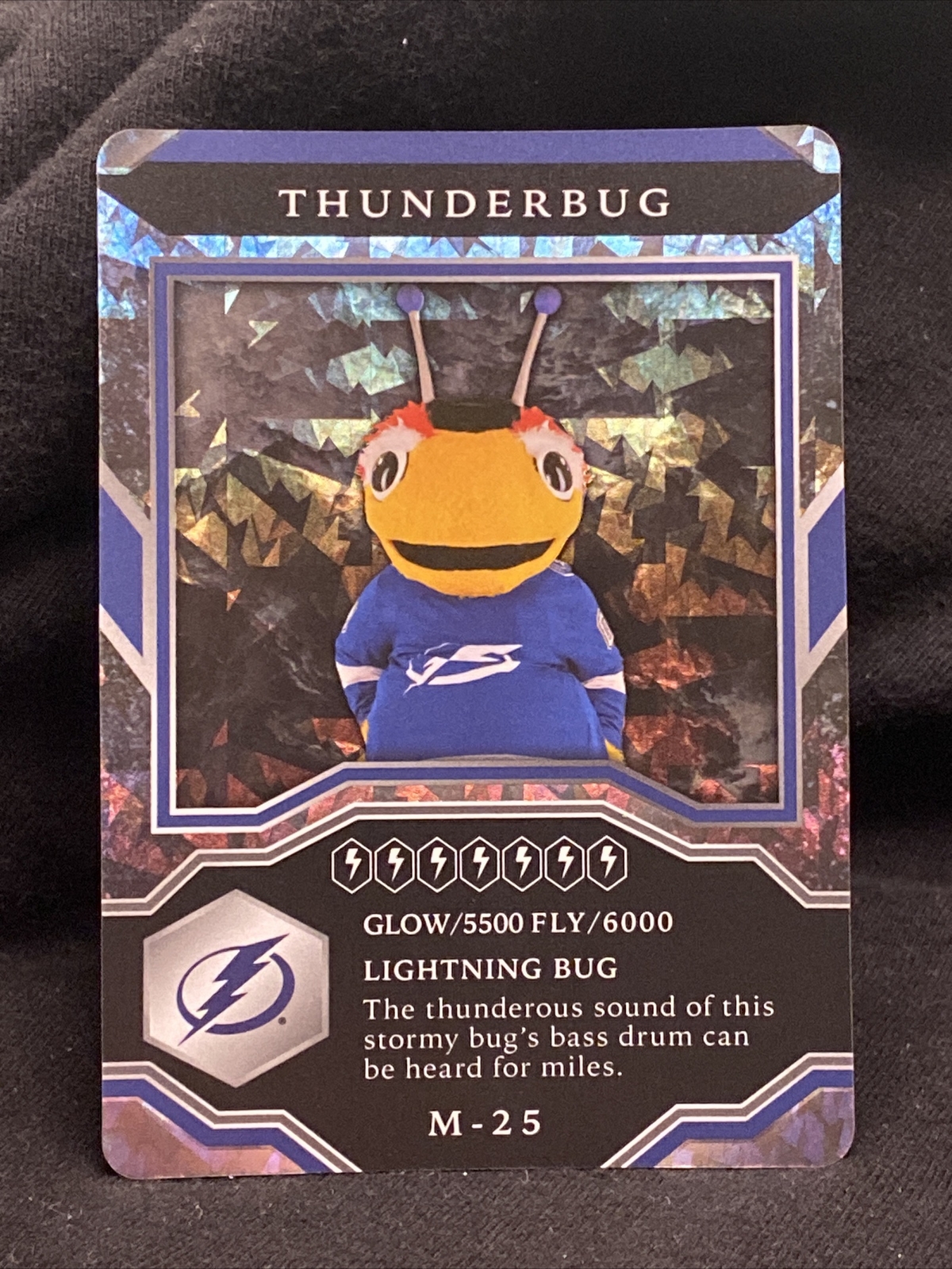 2021-22 Upper Deck MVP Hockey Mascots Gaming Card Sparkle Thunderbug M-25