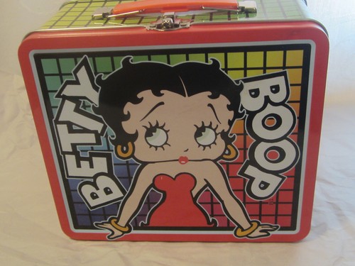 betty boop collectible tin lunch box / purse ?/ king features sy