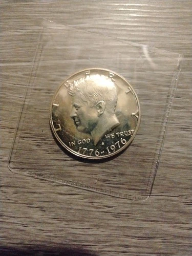 1976 S Kennedy Half Dollar  "PROOF" 40% Silver Bicentennial