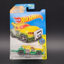 Hot Wheels Repo Duty Tow Truck Hw City Works Yellow Green Diecast 164