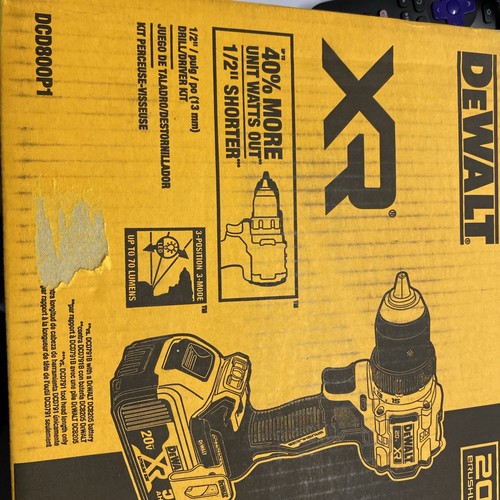 DEWALT DCD800P1 20V MAX XR Brushless Cordless 1/2" Drill/Driver Kit