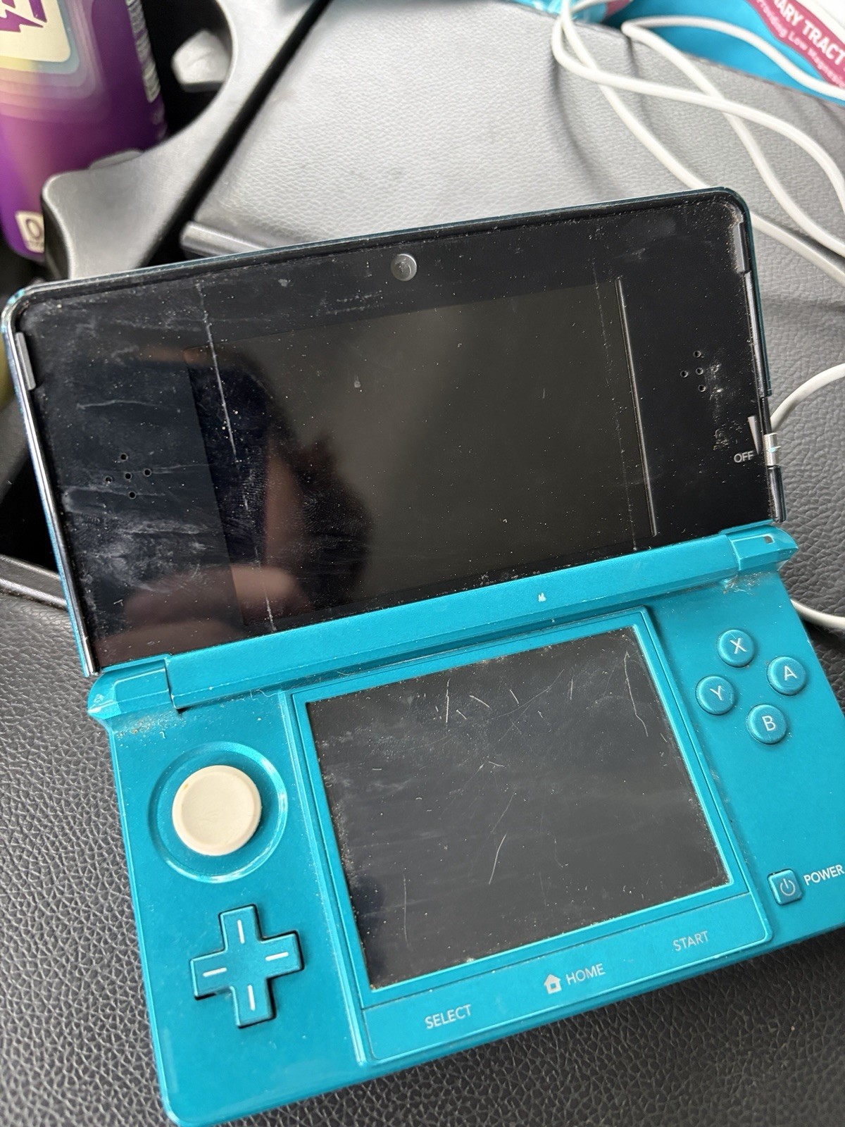 Nintendo 3DS Handheld Video Game Console Blue CTR-001 (USA) W Charger US Model