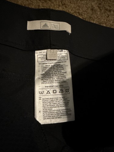 Pantaloncini da golf donna Adidas neri - Foto 2 di 2