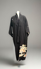 VINTAGE JAPANESE HAND PAINTED SILK KIMONO WITH GOLD EMBROIDERY VILLAGE 1F