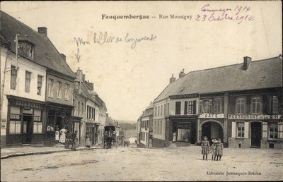 Ak Fauquembergues Pas de Calais, Rue Monsigny, Restaurant - 3482471