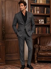 Jos. A. Bank Men s Traveler s Collection Gray Windowpane 2pc Suit 38 R 100 wool